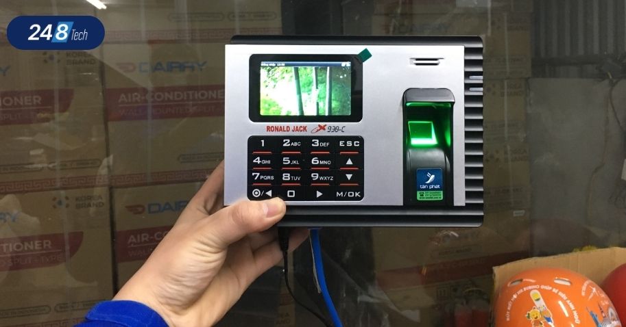 Cài đặt kết nối mạng LAN với máy chấm công